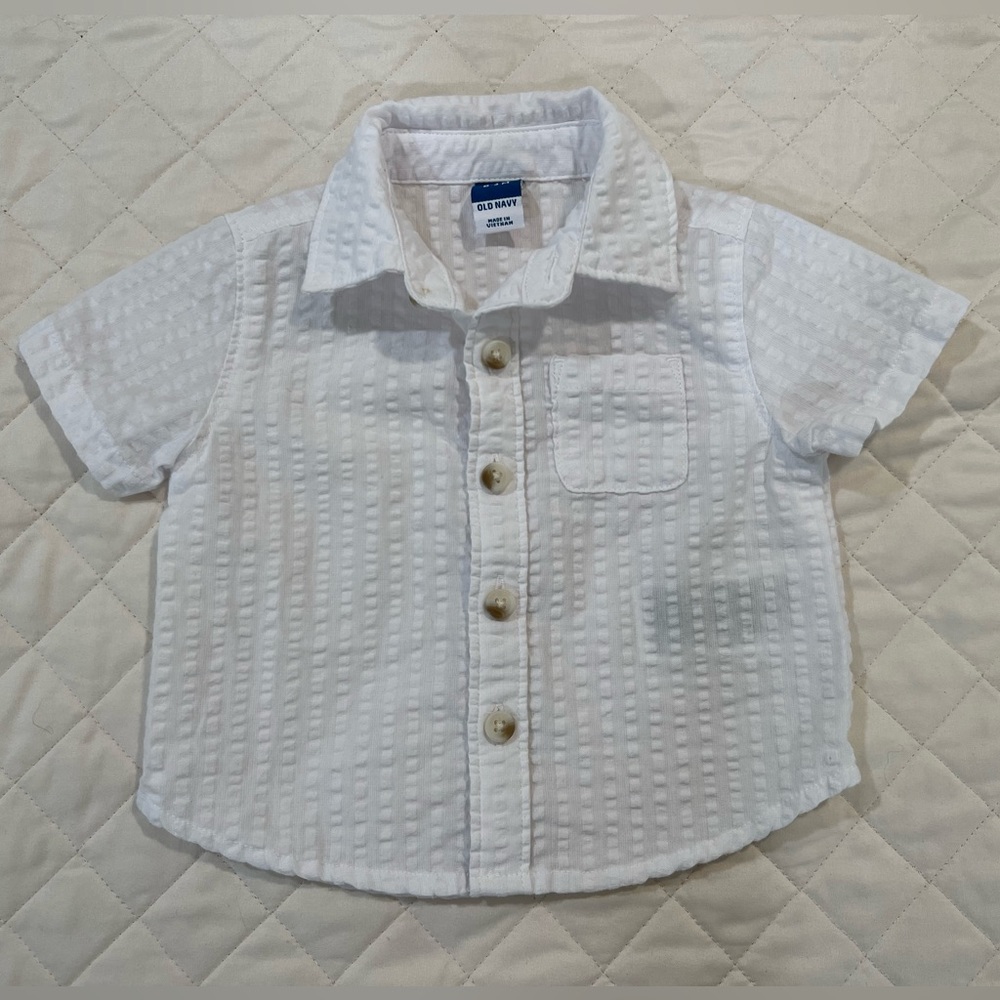 Old Navy | White Short Sleeve Button Up Shirt | 0-3M